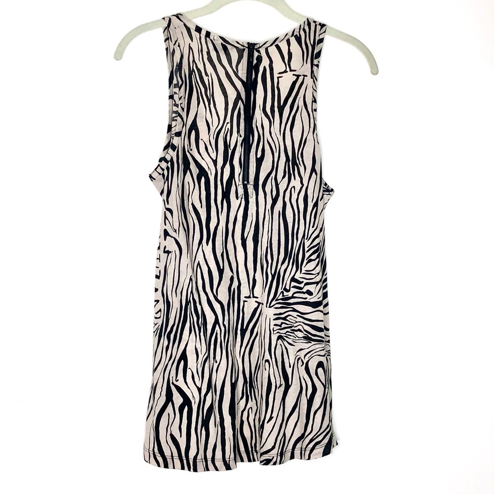 Theory Zebra Print Top - Picture 6 of 7